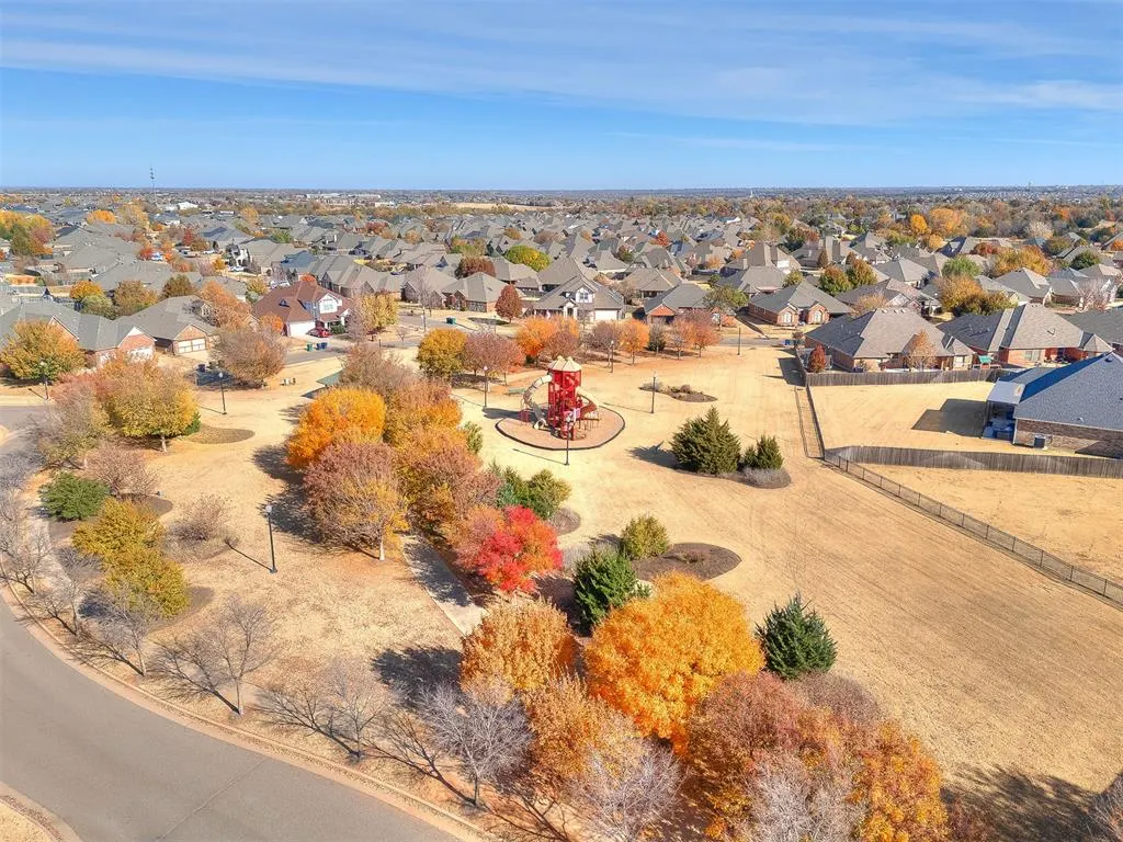 Photo 43 — 2421 NW 180th Street, Edmond, OK 73012