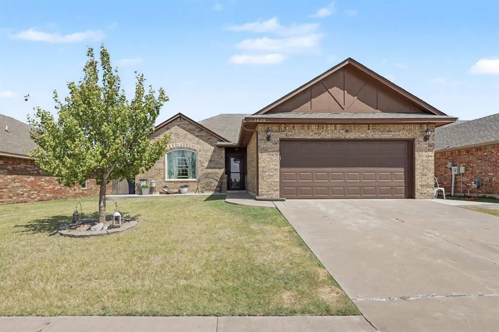 Front exterior — 3420 Arcadia Drive, Yukon, OK 73099