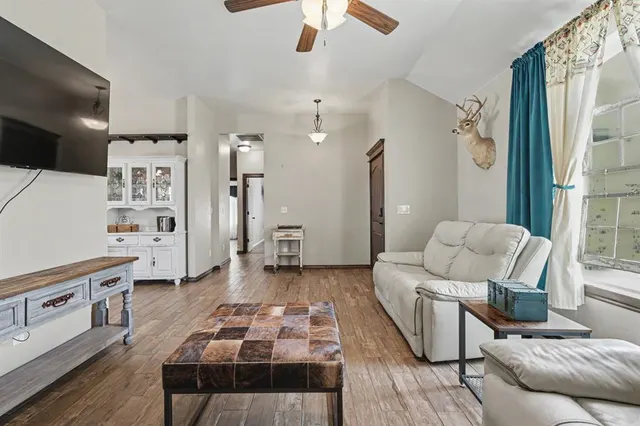 Photo 7 — 3420 Arcadia Drive, Yukon, OK 73099