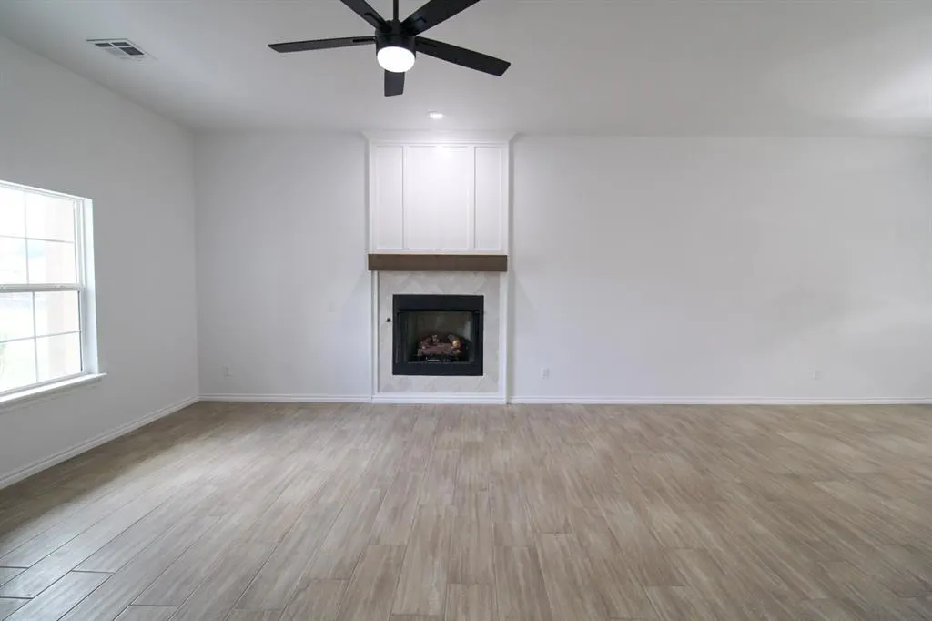 Photo 6 — 130 Mountain Laurel Way, Noble, OK 73068