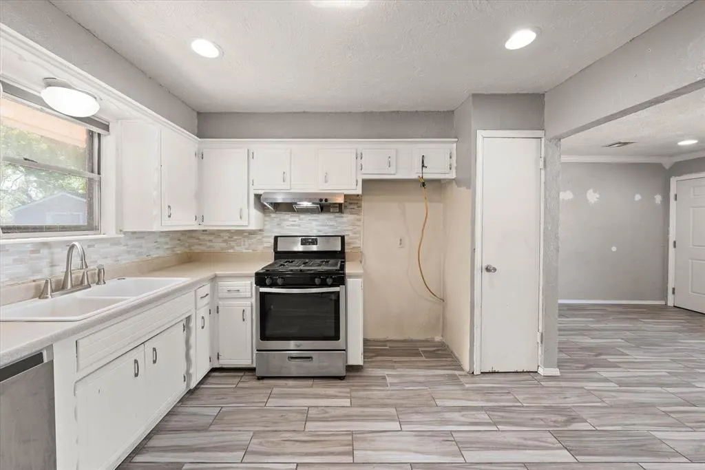 Photo 17 — 748 N Markwell Avenue, Moore, OK 73160