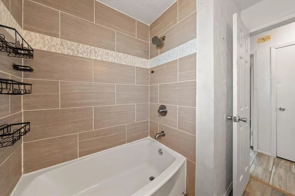 Photo 24 — 748 N Markwell Avenue, Moore, OK 73160