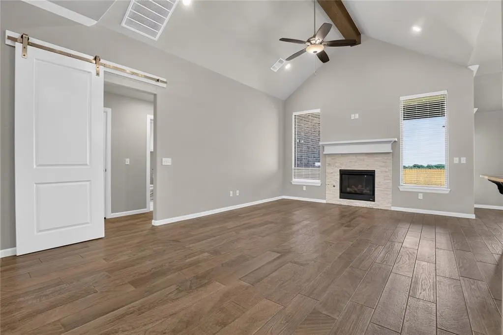 Photo 4 — 5412 Santa Lucia Drive, Mustang, OK 73064