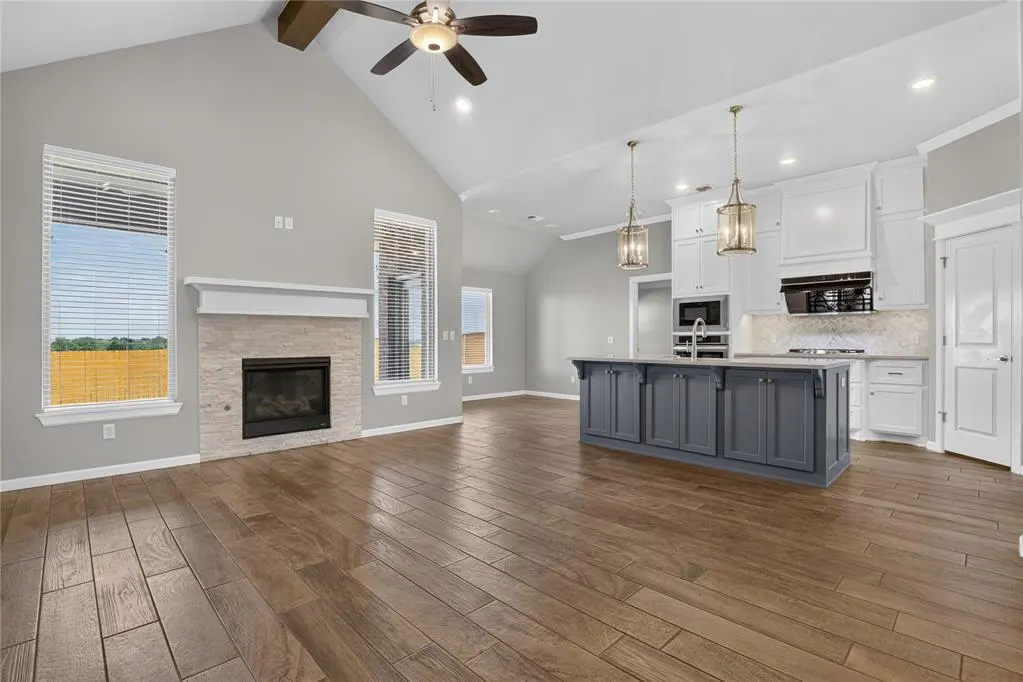 Photo 5 — 5412 Santa Lucia Drive, Mustang, OK 73064