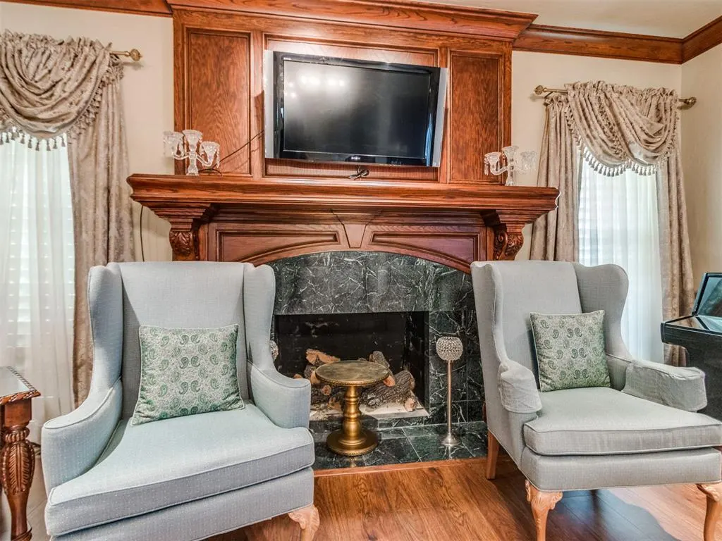 Photo 7 — 2108 Dansmere Avenue, Oklahoma City, OK 73170