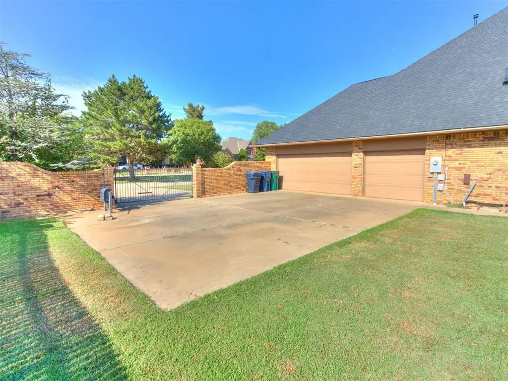 Photo 46 — 2108 Dansmere Avenue, Oklahoma City, OK 73170