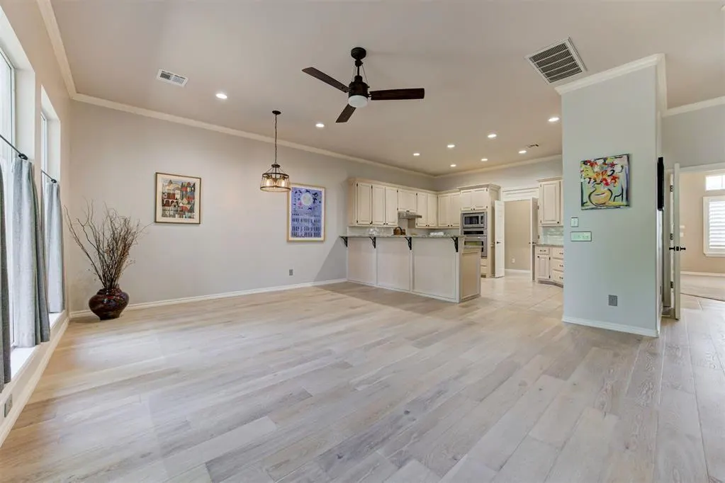 Photo 13 — 3821 Woodshadow Road, Edmond, OK 73003