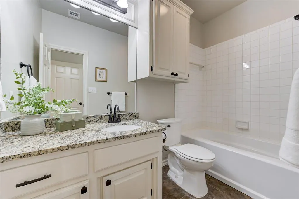 Photo 37 — 3821 Woodshadow Road, Edmond, OK 73003