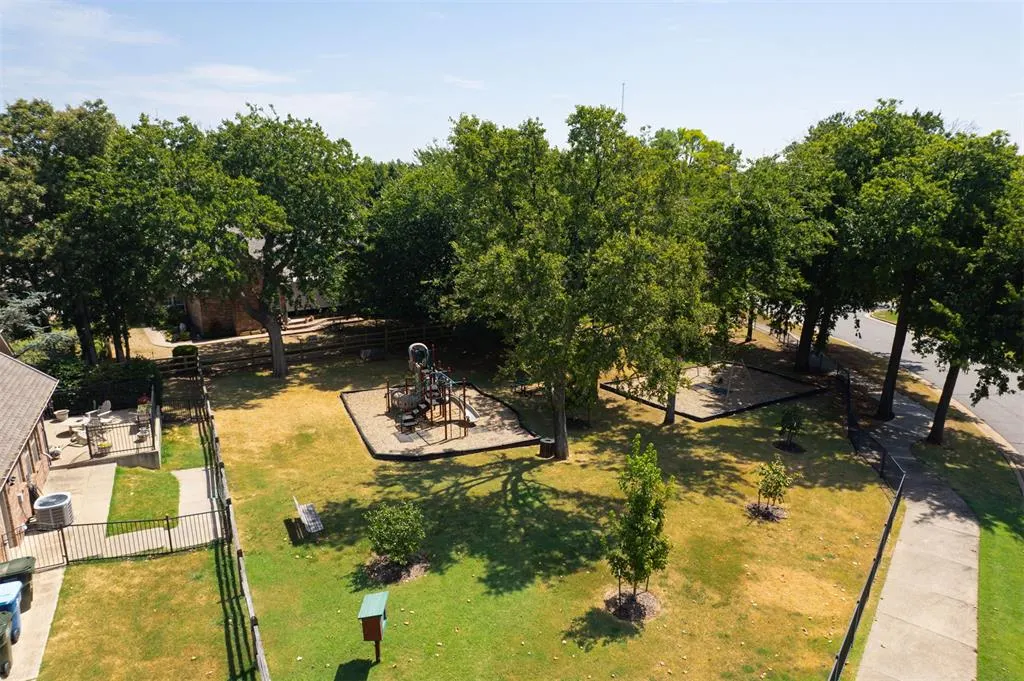 Photo 47 — 3821 Woodshadow Road, Edmond, OK 73003