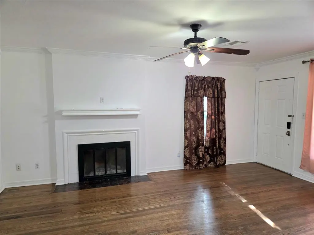 Photo 5 — 2453 NW 36th Terrace, Oklahoma City, OK 73112