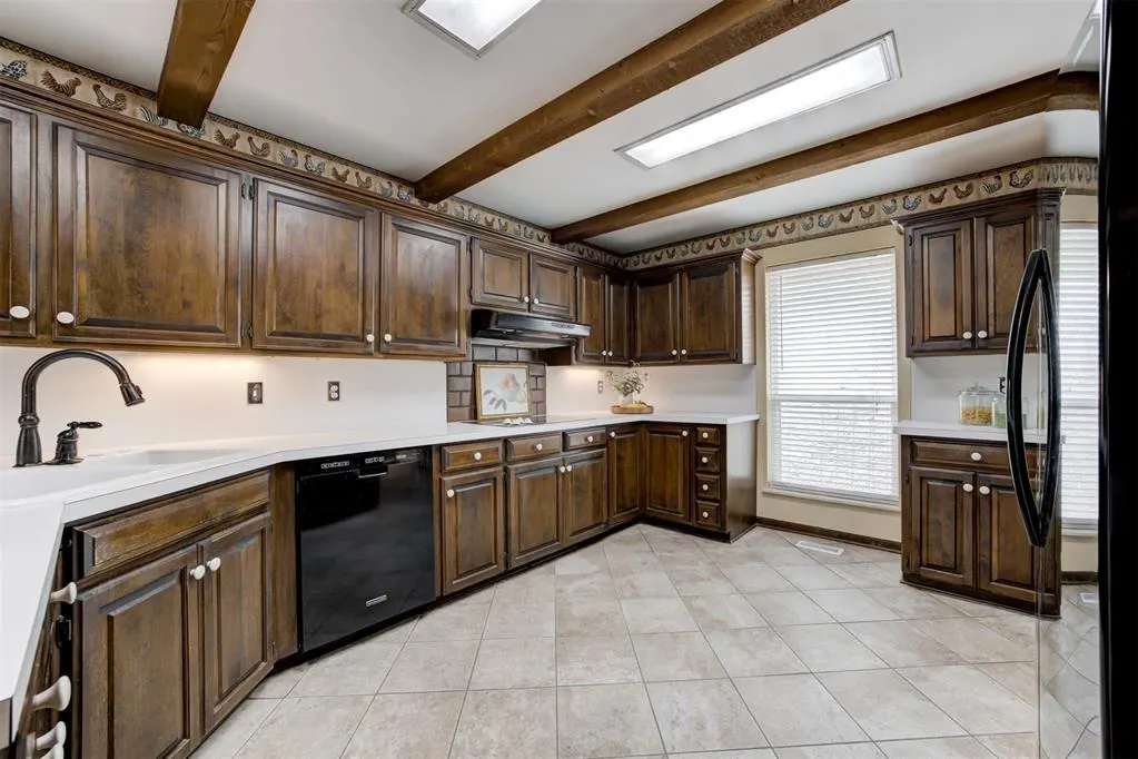 Photo 16 — 12500 Arrowhead Terrace, Oklahoma City, OK 73120