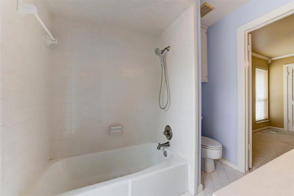 Photo 32 — 12500 Arrowhead Terrace, Oklahoma City, OK 73120