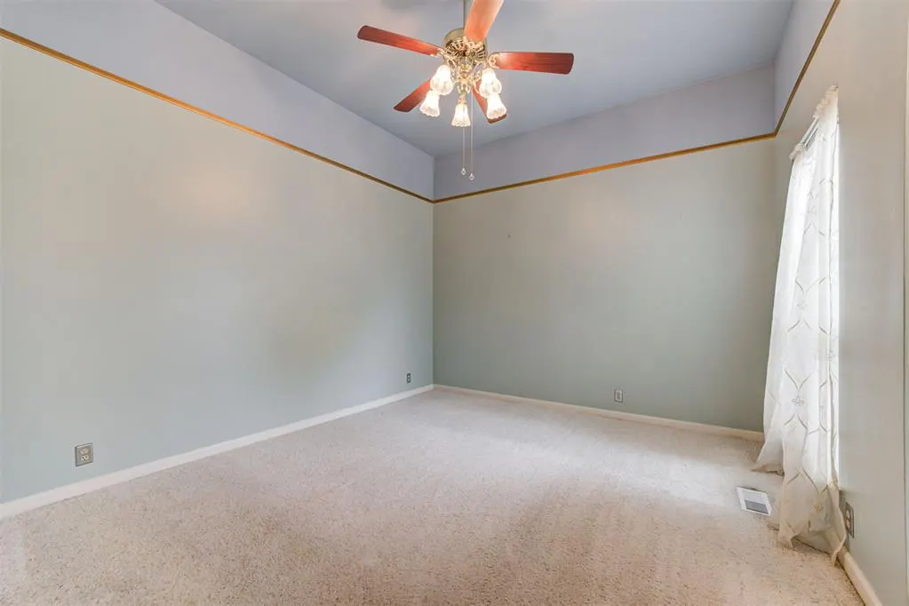 Photo 33 — 12500 Arrowhead Terrace, Oklahoma City, OK 73120