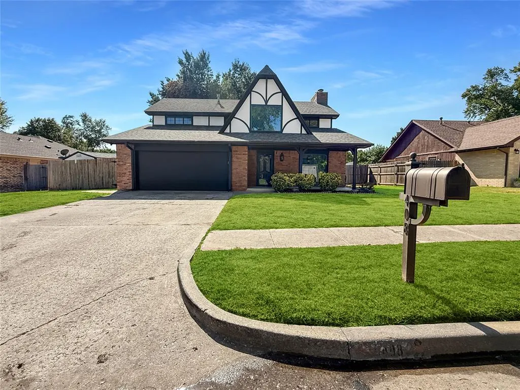 Front exterior — 408 Willow Branch Road, Norman, OK 73072
