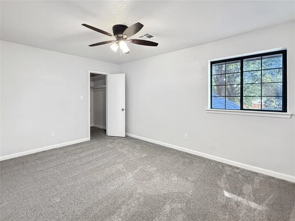 Photo 16 — 408 Willow Branch Road, Norman, OK 73072
