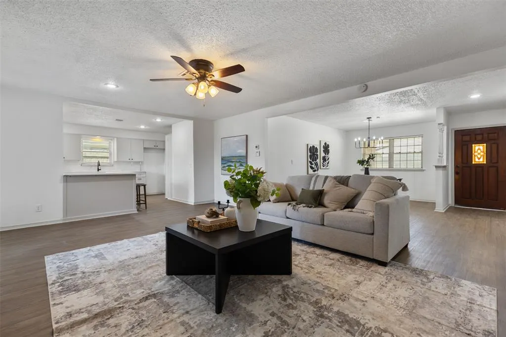 Photo 7 — 1813 N Austin Avenue, Oklahoma City, OK 73127
