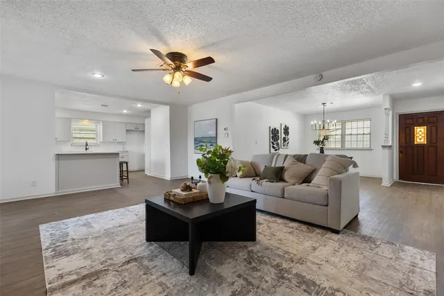 Photo 7 — 1813 N Austin Avenue, Oklahoma City, OK 73127