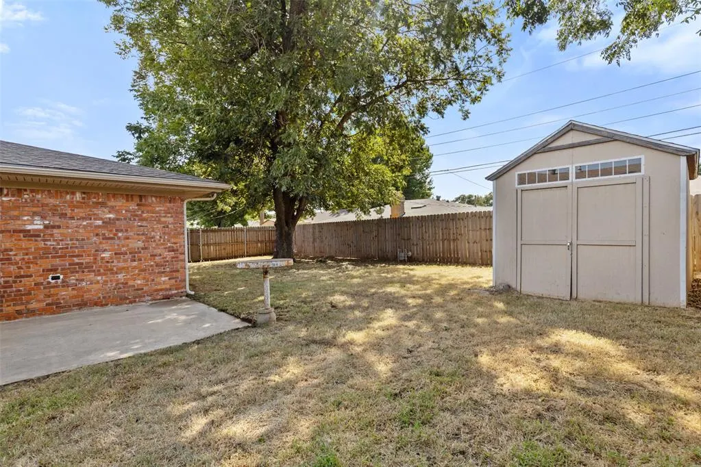 Photo 26 — 1813 N Austin Avenue, Oklahoma City, OK 73127