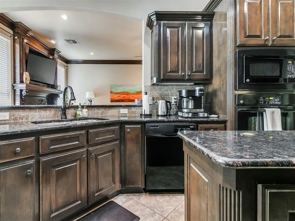 Photo 19 — 15716 Hatterly Lane, Edmond, OK 73013