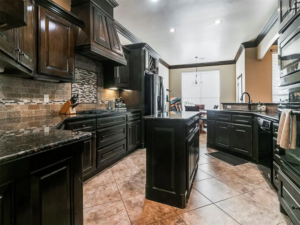 Photo 21 — 15716 Hatterly Lane, Edmond, OK 73013