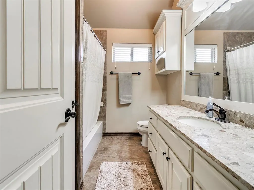 Photo 37 — 15716 Hatterly Lane, Edmond, OK 73013