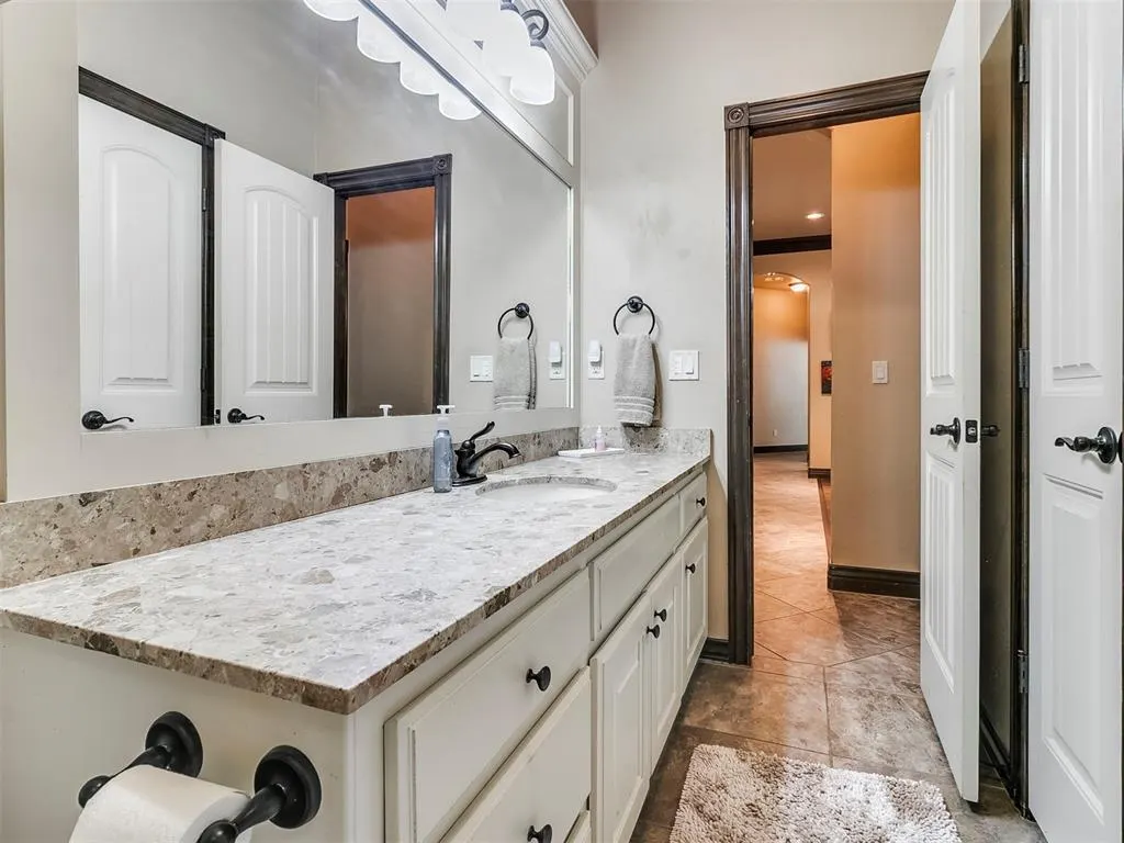 Photo 38 — 15716 Hatterly Lane, Edmond, OK 73013