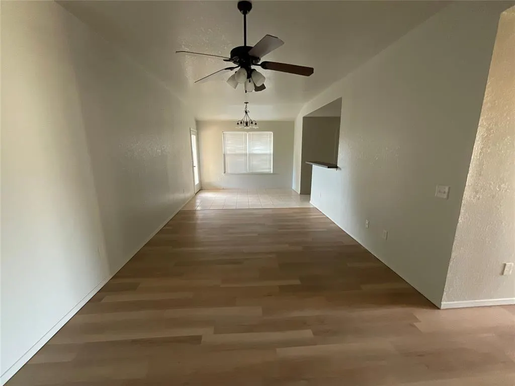 Photo 10 — 5517 Del Creek Road, Oklahoma City, OK 73117