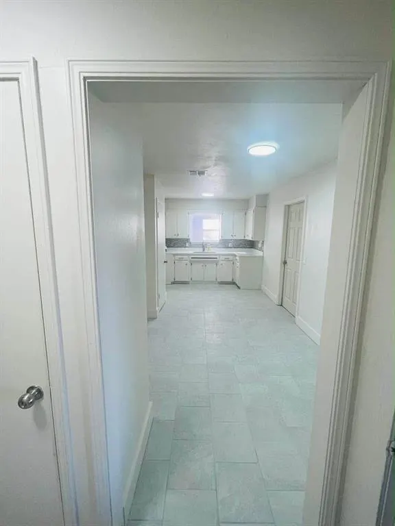 Photo 2 — 3028 chetwood Drive, Del City, OK 73115