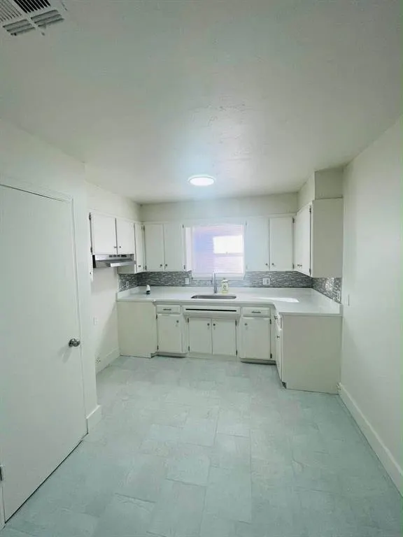 Photo 5 — 3028 chetwood Drive, Del City, OK 73115