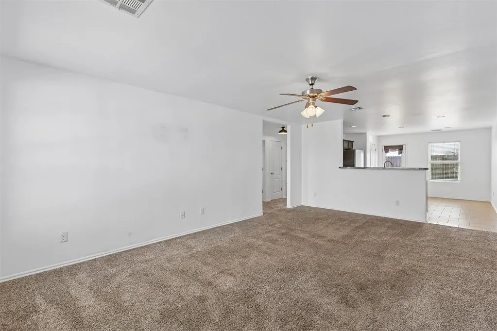 Photo 2 — 11820 NW 130th Street, Piedmont, OK 73078