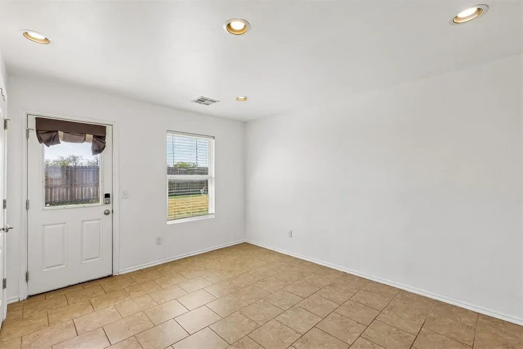 Photo 7 — 11820 NW 130th Street, Piedmont, OK 73078