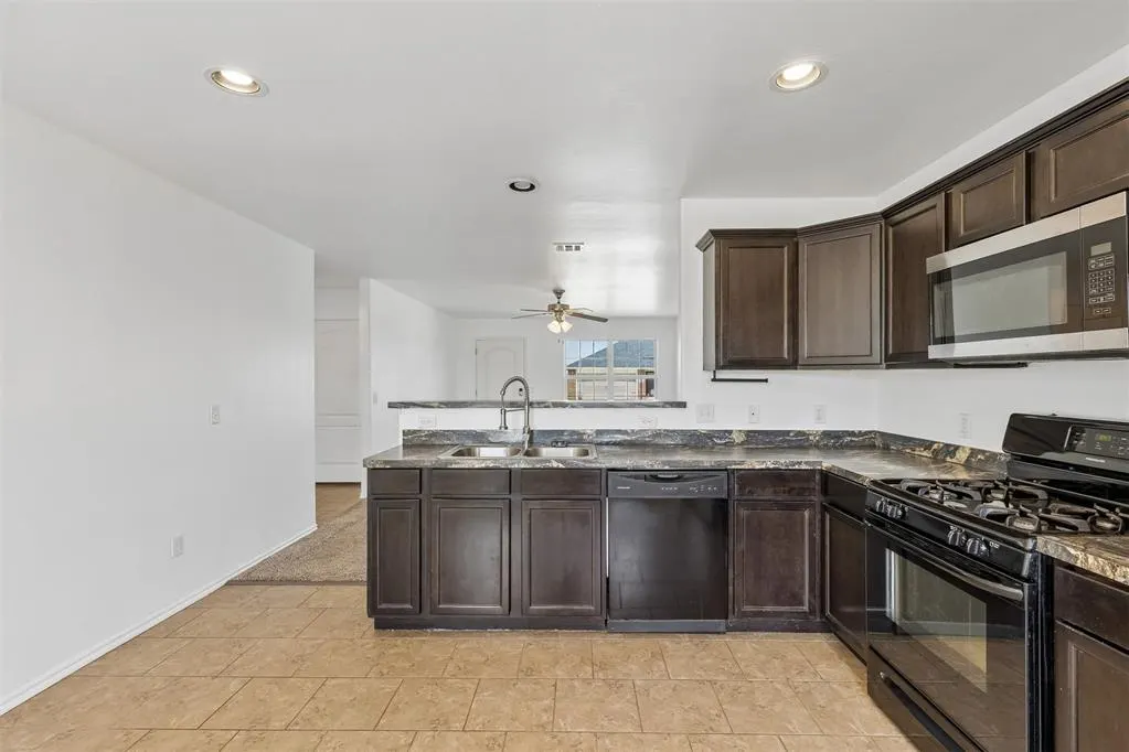 Photo 12 — 11820 NW 130th Street, Piedmont, OK 73078