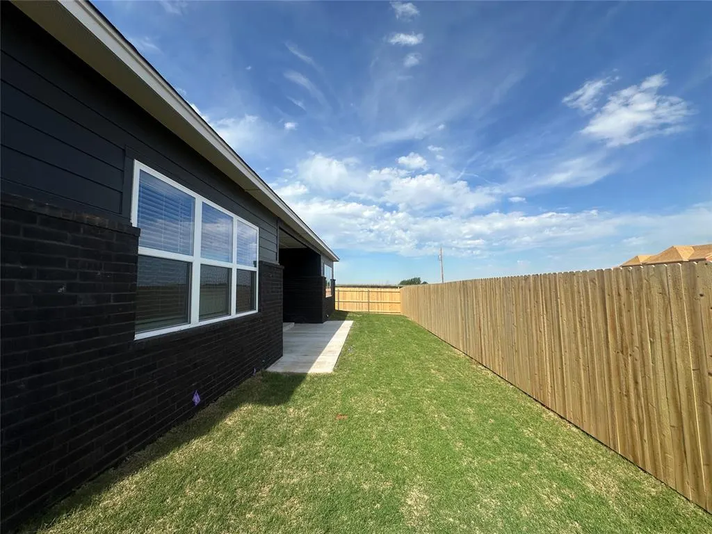 Photo 31 — 4225 NW 180th Street, Edmond, OK 73012