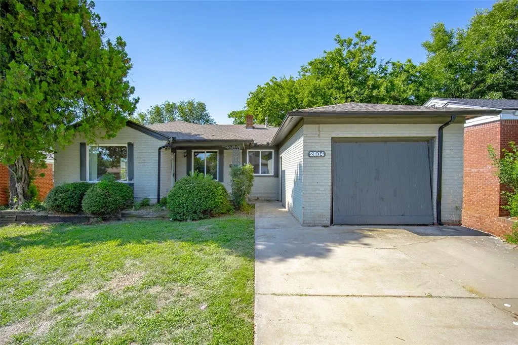 Front exterior — 2804 NW 46th Street, Oklahoma City, OK 73112