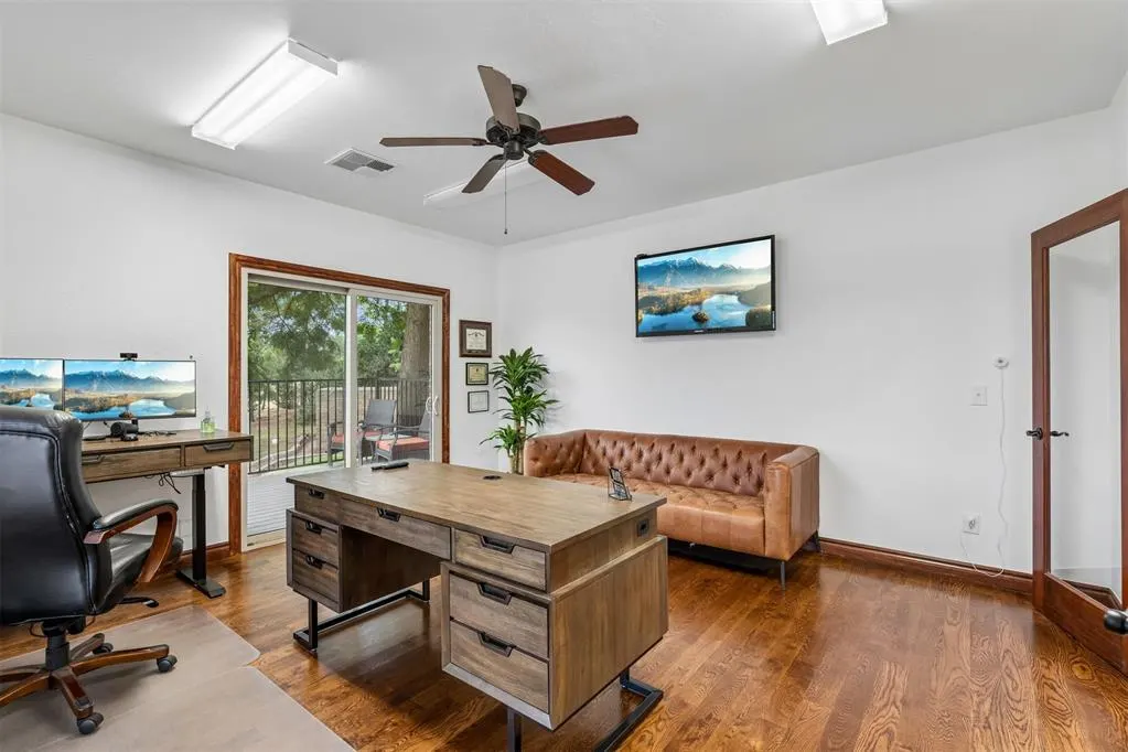 Photo 11 — 2949 S Bryant Avenue, Edmond, OK 73013