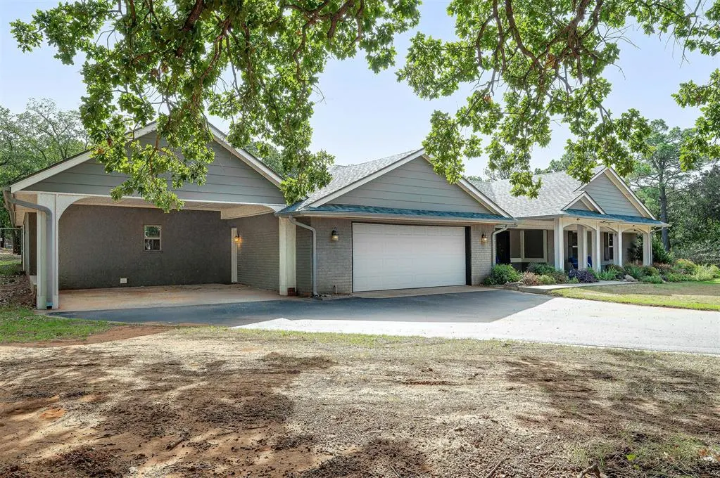 Photo 2 — 11416 Wolf Creek Road, Guthrie, OK 73044
