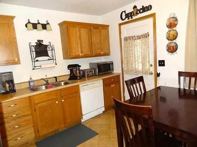 Photo 5 — 3609 N Drexel Boulevard, Oklahoma City, OK 73112