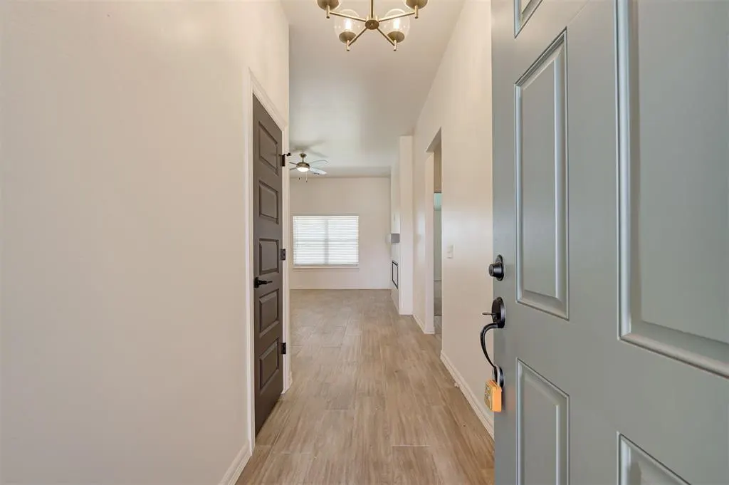 Photo 4 — 12008 NW 120th Street, Yukon, OK 73099