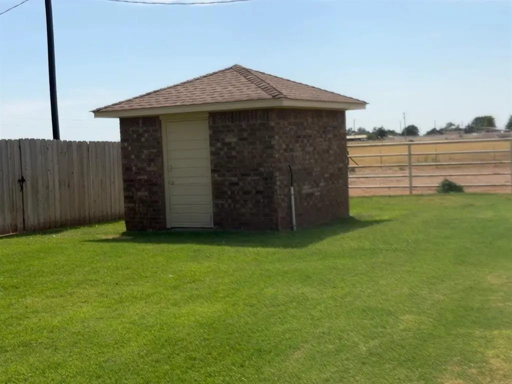 Photo 17 — 19797 E 1160 Road, Elk City, OK 73644