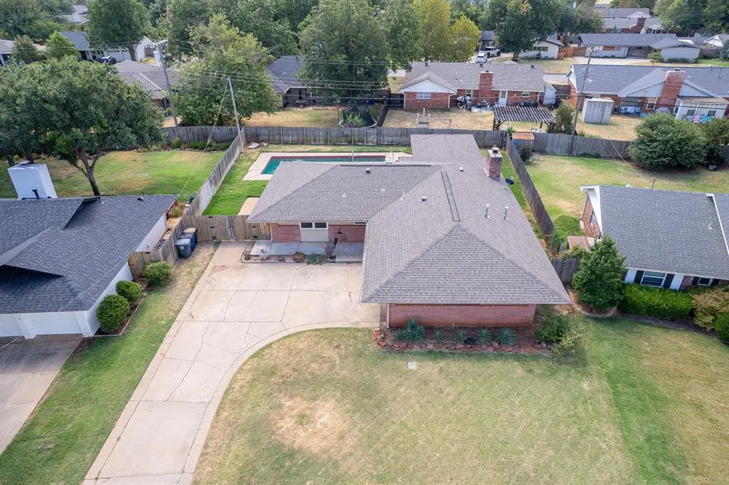 Photo 3 — 3108 Chaucer Drive, Oklahoma City, OK 73120