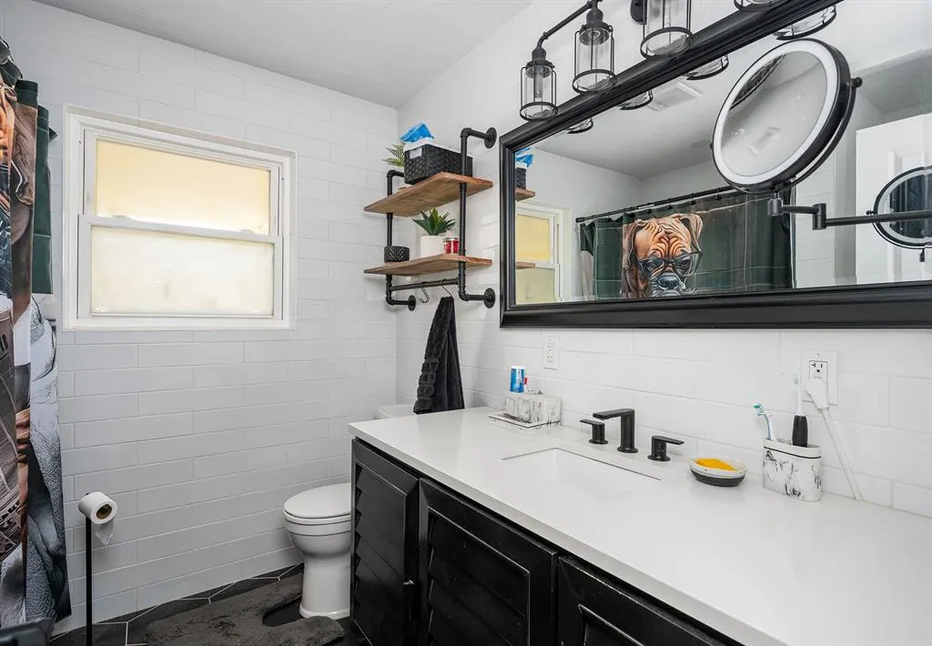 Photo 16 — 3108 Chaucer Drive, Oklahoma City, OK 73120
