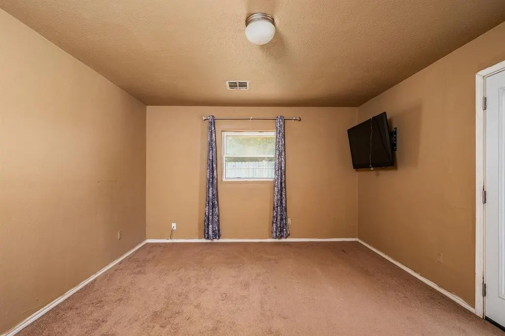 Photo 19 — 3108 Chaucer Drive, Oklahoma City, OK 73120