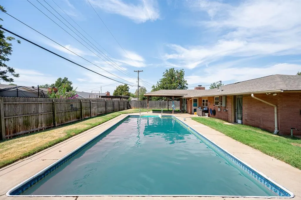 Photo 23 — 3108 Chaucer Drive, Oklahoma City, OK 73120