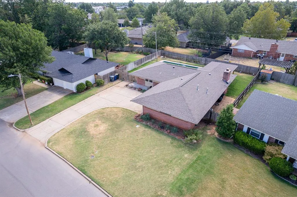 Photo 33 — 3108 Chaucer Drive, Oklahoma City, OK 73120