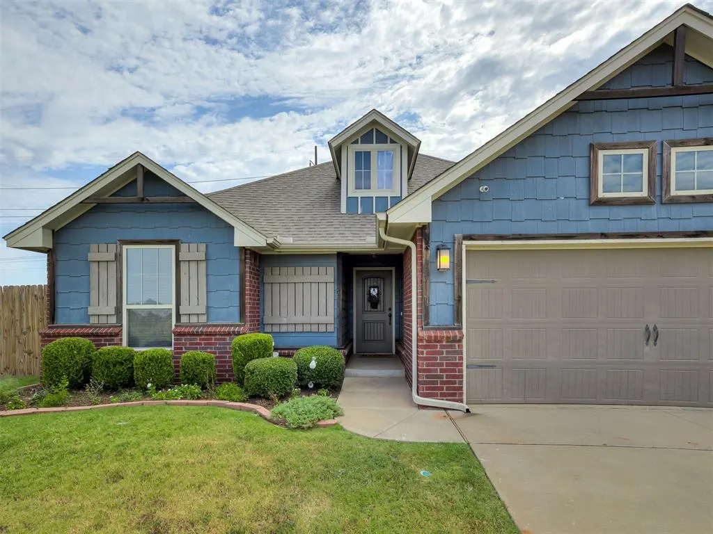 Photo 2 — 14704 Brinklee Way, Oklahoma City, OK 73142