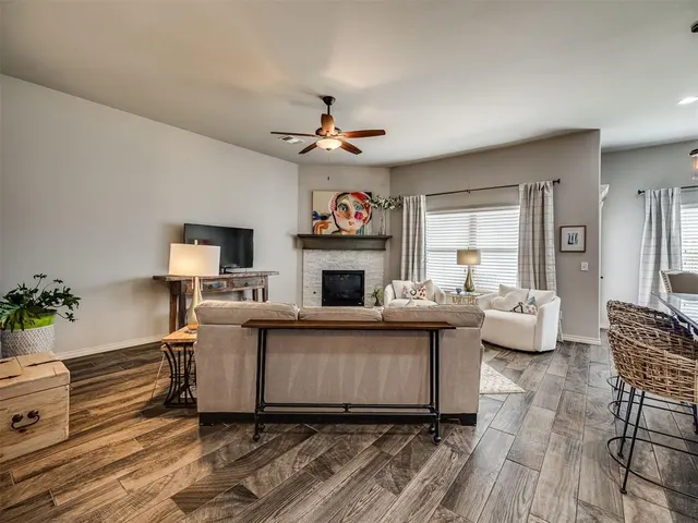 Photo 7 — 14704 Brinklee Way, Oklahoma City, OK 73142