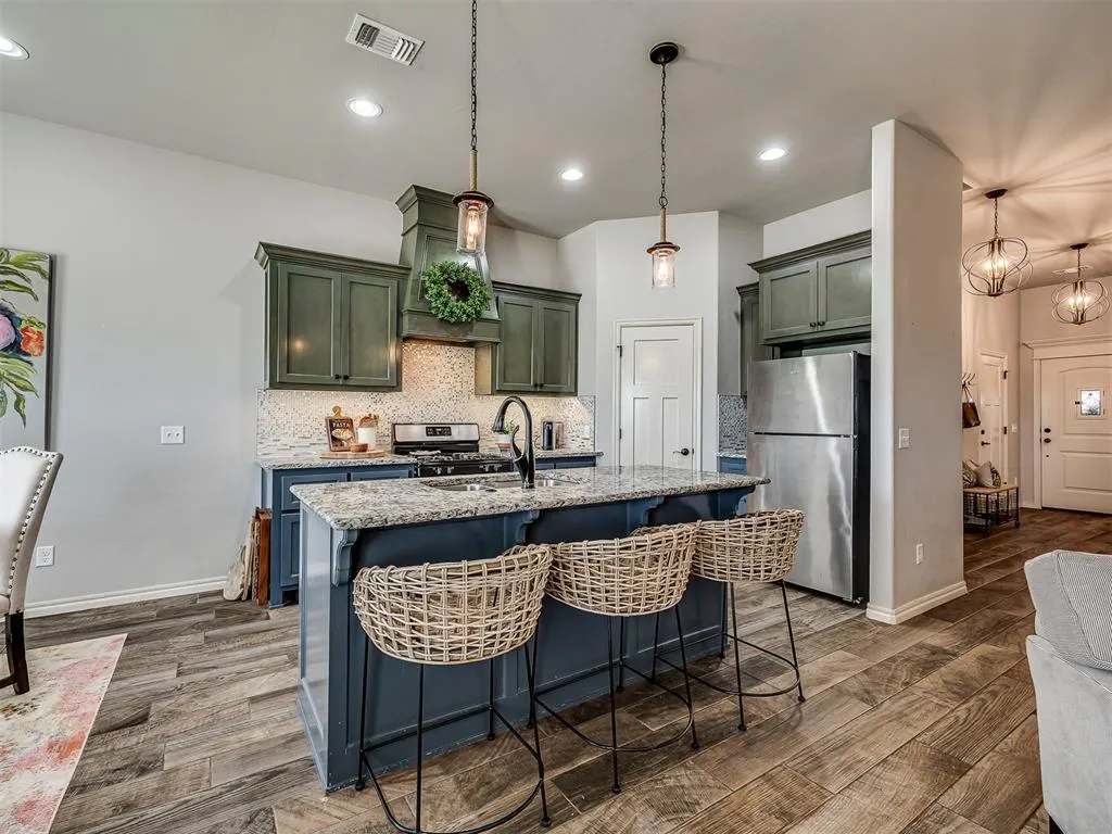 Photo 11 — 14704 Brinklee Way, Oklahoma City, OK 73142