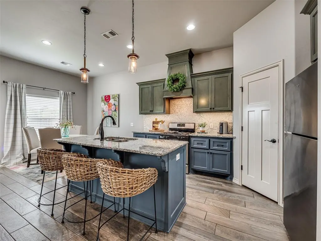 Photo 12 — 14704 Brinklee Way, Oklahoma City, OK 73142