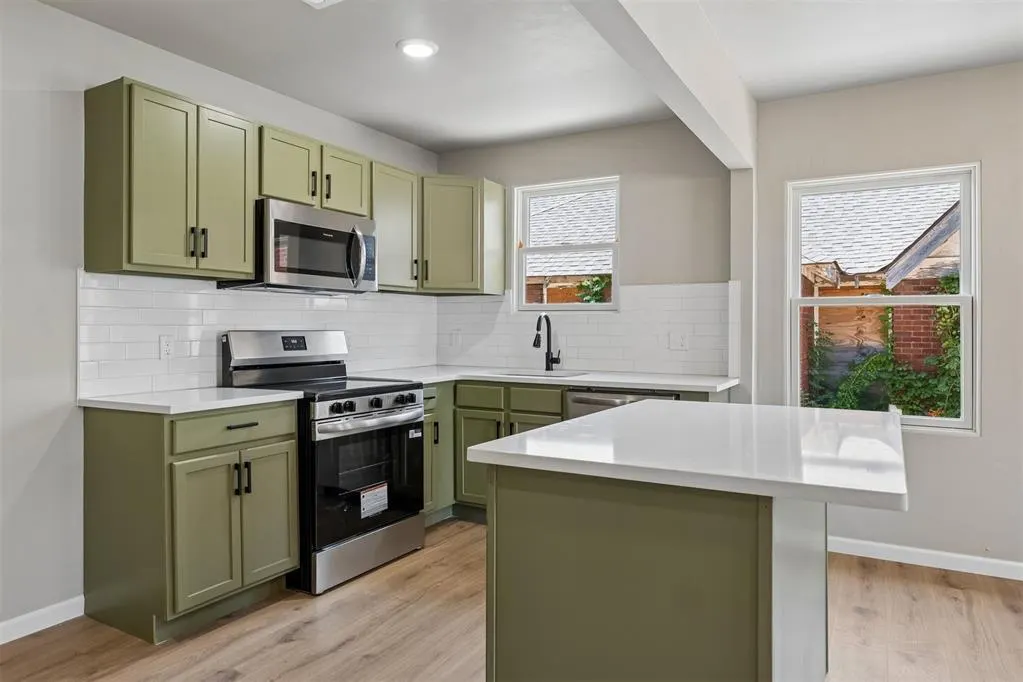 Photo 18 — 940 East Drive, Oklahoma City, OK 73105