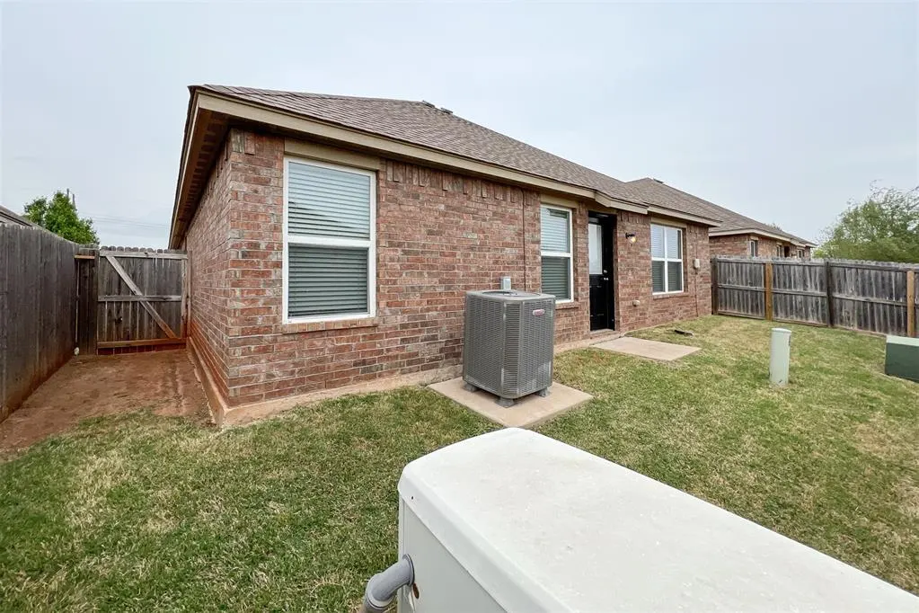 Photo 28 — 737 Christian Lane, Yukon, OK 73099